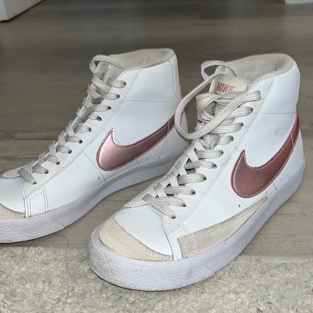 Women’s Nike Blazers ‘77 Vintage